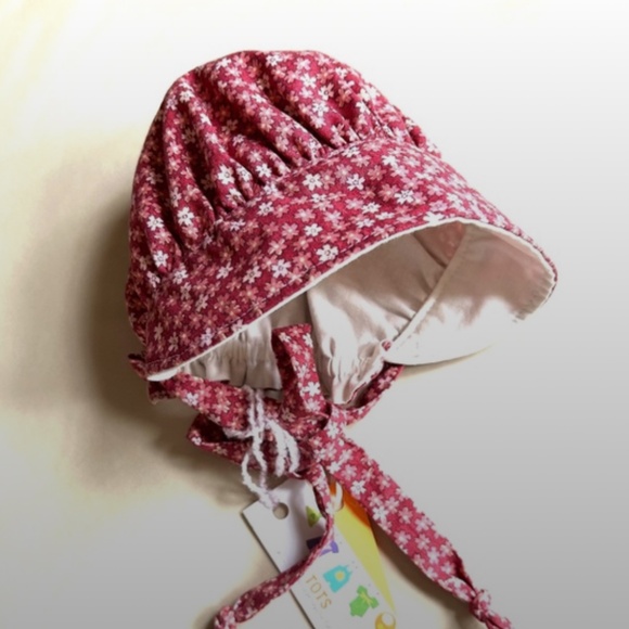 Red Floral Pioneer Bonnets, 2 Sizes Prairie Girl Style, Thimbleberries Design - Picture 8 of 10